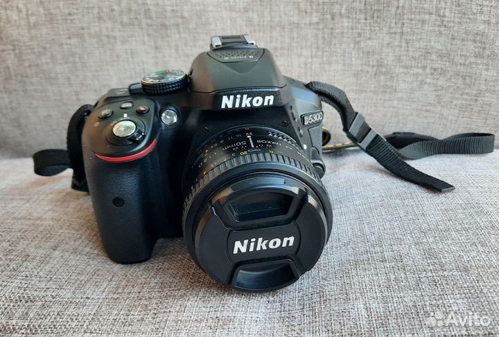 Зеркальный фотоаппарат Nikon D5300