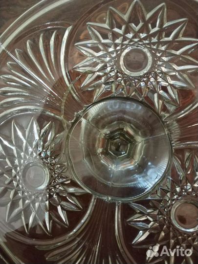 Ваза для фруктов Мальцевское стекло на ножке СССР