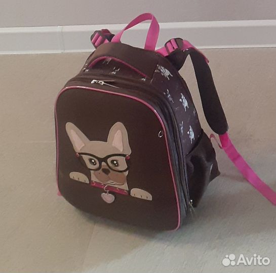 Школьный рюкзак