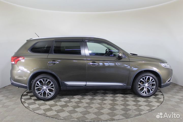 Mitsubishi Outlander 2.4 CVT, 2016, 126 001 км
