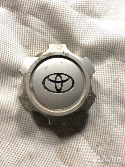 Колпак колёсного диска Toyota Hilux Surf KZN185