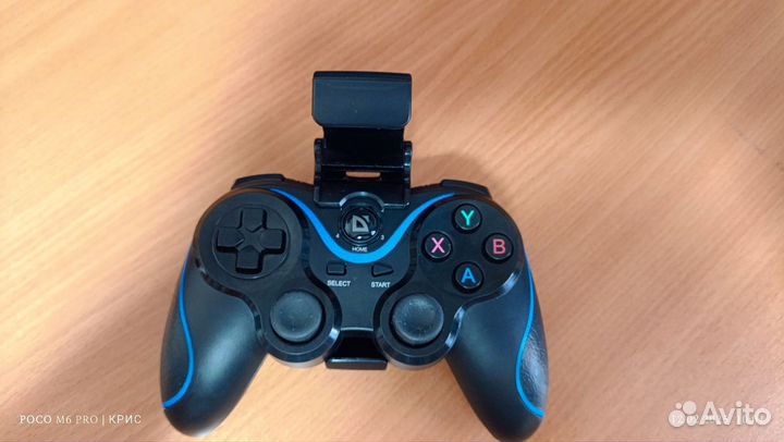 Геймпад. Джойстик для телефона