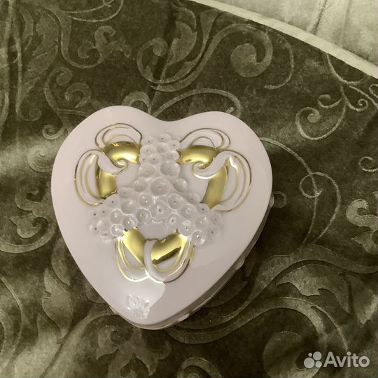 Шкатулка, розовый фарфор, золото, Чехия, Royal Dux