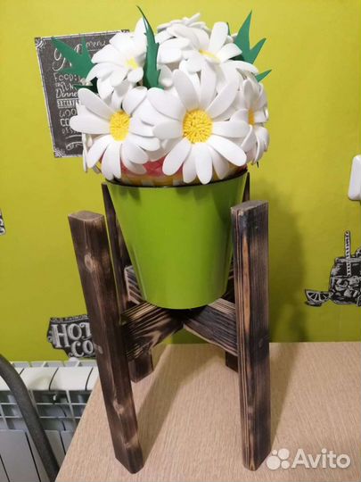 Подставка для цветов напольная