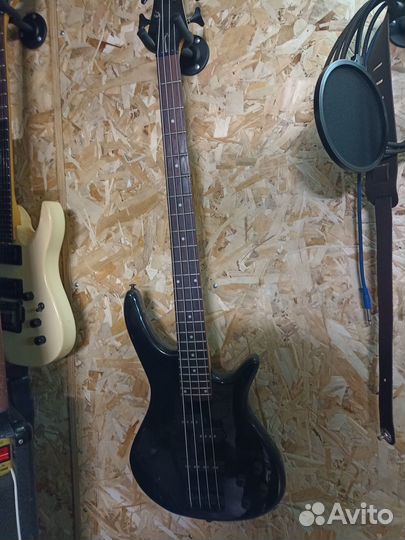 Бас гитара Ibanez gio gsr-200