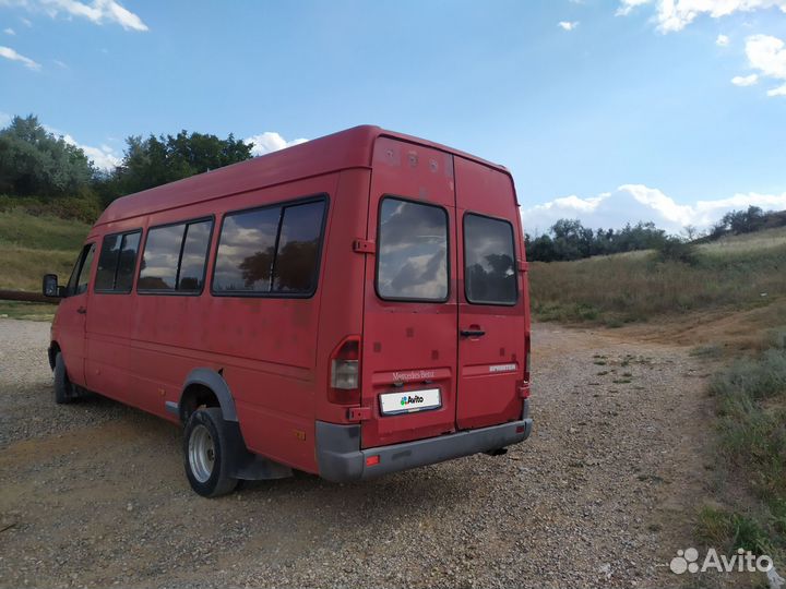 Mercedes-Benz Sprinter 2.9 МТ, 1998, 300 000 км