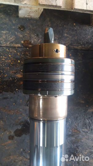 Гидроцилиндр рукояти экскаватора Hyundai R220-9S