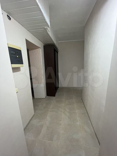 2-к. квартира, 64 м², 1/6 эт.