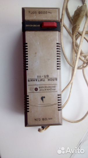 Блок питания 12v 0.7А