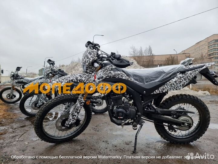 Мотоцикл Minsk X250 белый камуфляж + шлем