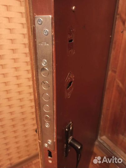 Дверь входная железная бу