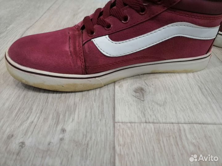 Кроссовки зимние vans