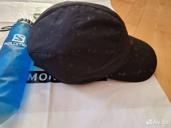 Кепка Salomon reflektive cap и футболка salomon