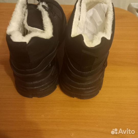 Мужские зимние ботинки с мехом 41 размер