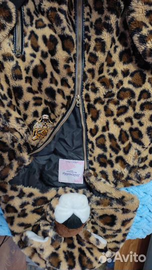 Куртка для девочки новая