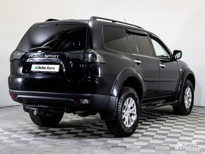 Mitsubishi Pajero Sport 2.5 AT, 2014, 208 210 км