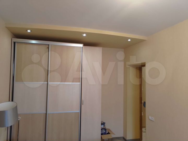 2-к. квартира, 58 м², 3/5 эт.