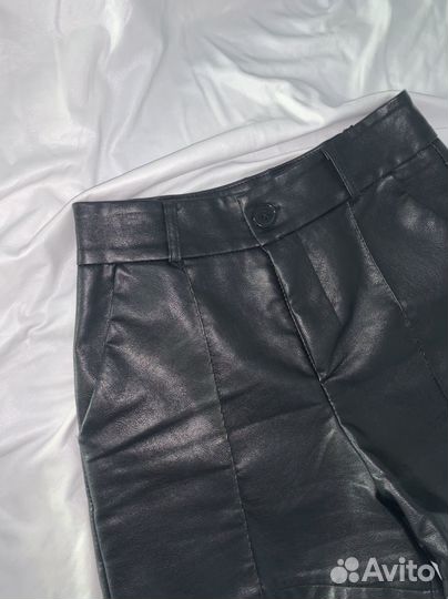 Шорты женские кожаные