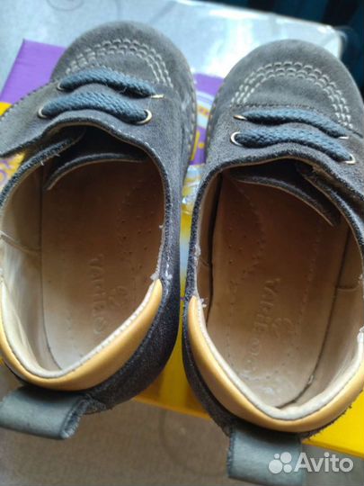 Туфли для девочки 25