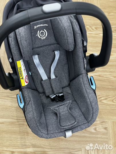 Детское автокресло от 0 Uppababy Mesa i-Size