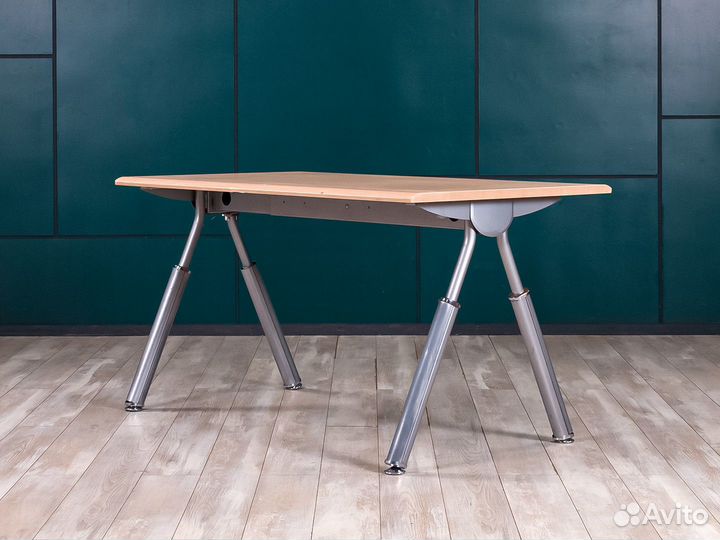 Прямой компьютерный стол Феликс