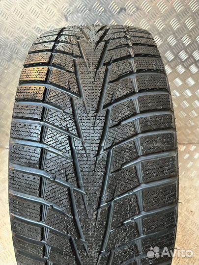 Hankook Winter I'Cept X RW10 275/45 R20 110T