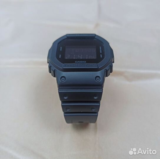 Часы Casio G-Shock dw-5600 bb