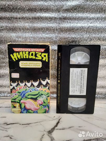 Видеокассеты VHS Varus Video лицензия Warner Bros