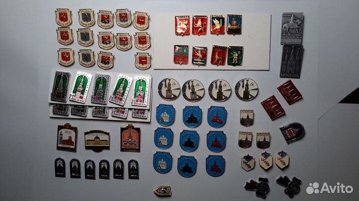 Значки СССР, цска, триколор РФ 1991 года