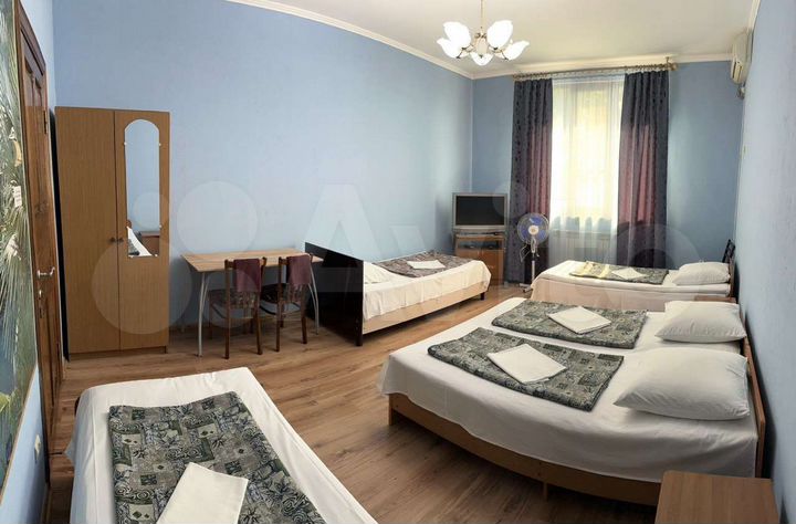 Комната 15 м² в 3-к., 1/2 эт.