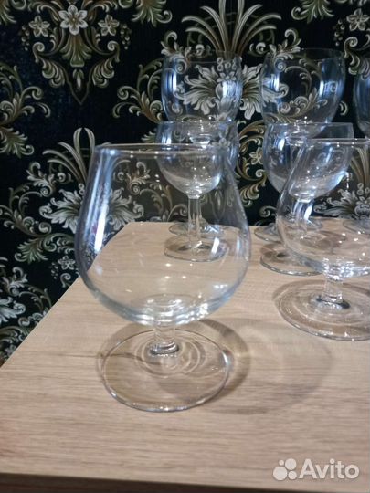 Бокалы и фужеры