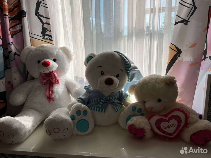Плюшевый медведь
