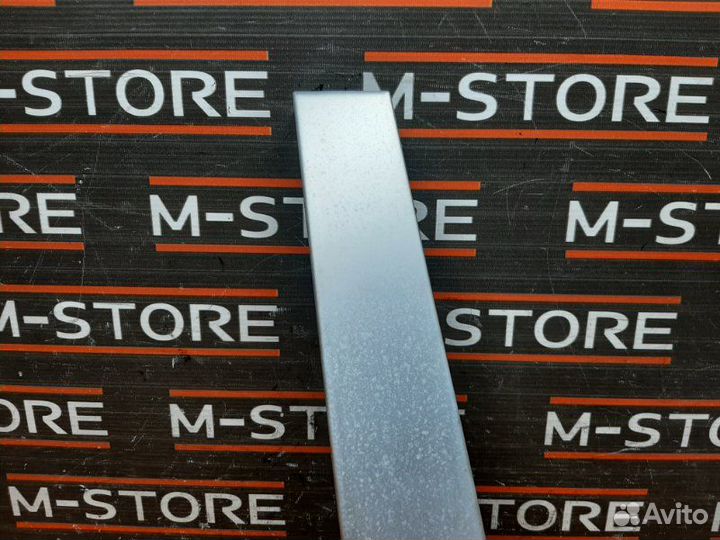 Накладка стойки кузова правая Porsche Cayenne 957