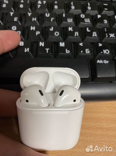 Airpods 2