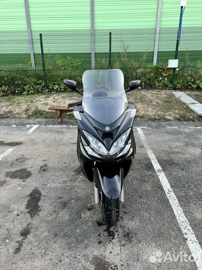 Yamaha Grand Majesty 400