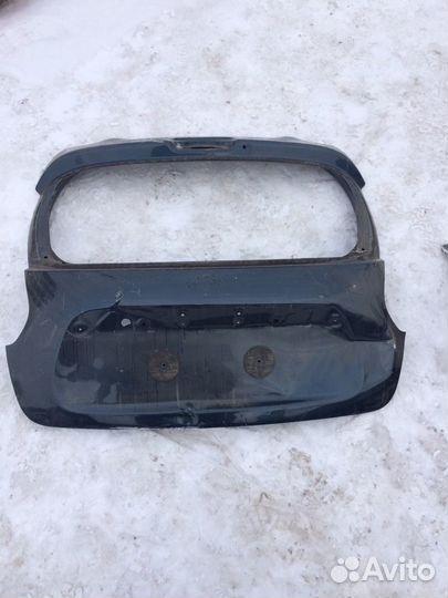 Крышка багажника Ford Focus 3 хетчбэк