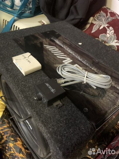 Продам сабвуфер alpine