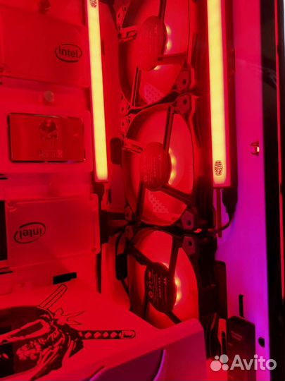 Вентиляторы Thermaltake Pure A12 и A14 Led Red