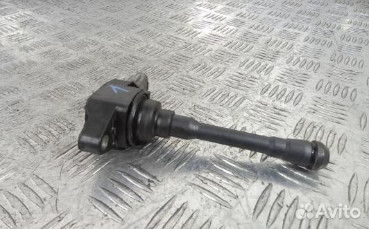 Катушка зажигания бензиновая nissan juke F15 (SKR13DE01)