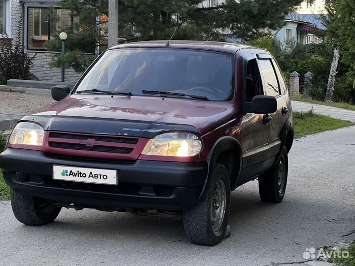 Chevrolet Niva 1.7 МТ, 2008, 100 000 км