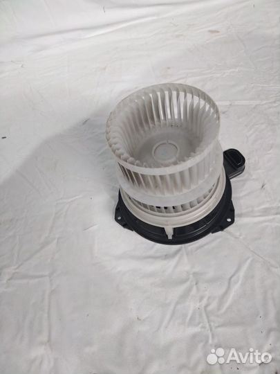 Моторчик печки camry 70