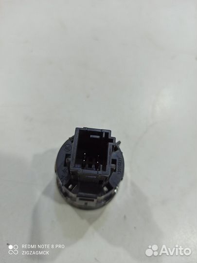 Кнопка запуска start/stop (Opel Zafira Life)