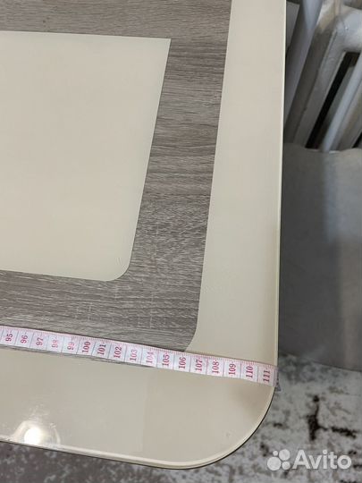 Кухонный стол