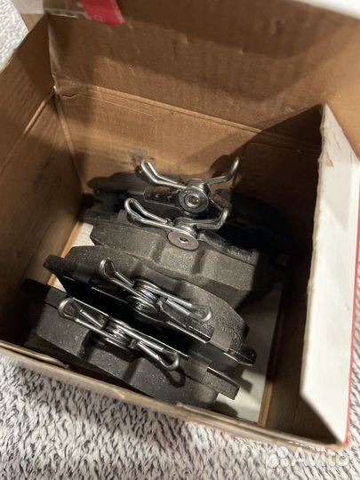 Колодки тормозные задние Brembo