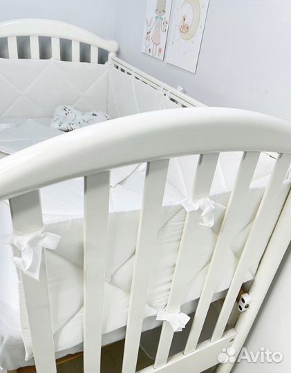 Бортики на детскую кроватку