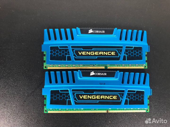 Оперативная память DDR3 4GB 1600mhz