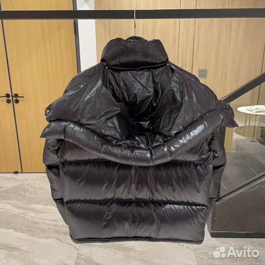 Moncler пуховик