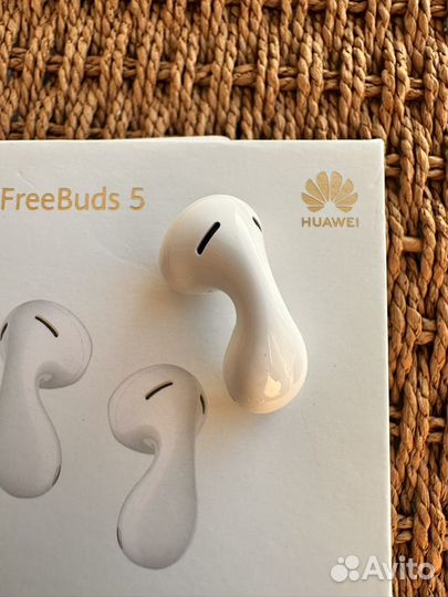 Левый наушник huawei freebuds 5