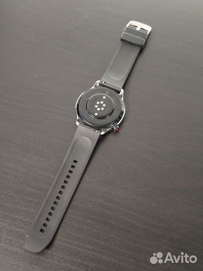 Смарт-часы Amazfit GTR4