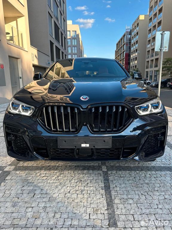 BMW X6 3.0 AT, 2024, 780 км